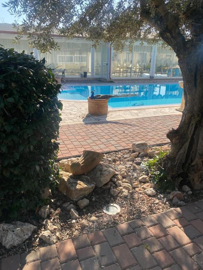 הוילה Palombara Sabina Residenza Nosy Be מראה חיצוני תמונה