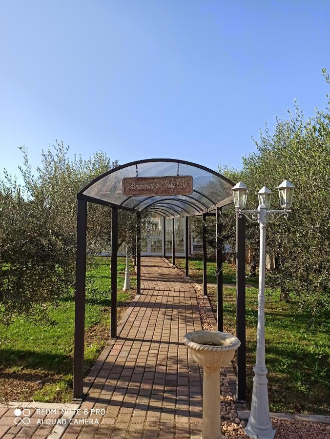 הוילה Palombara Sabina Residenza Nosy Be מראה חיצוני תמונה