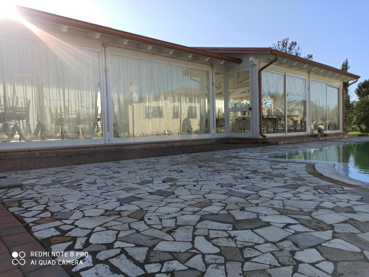 הוילה Palombara Sabina Residenza Nosy Be מראה חיצוני תמונה